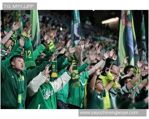 足球传奇人物意外离世 引发全球球迷悼念与追思